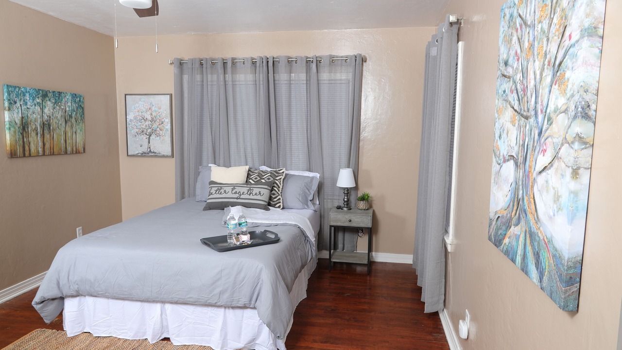 Photo of Bedroom in Tallahassee