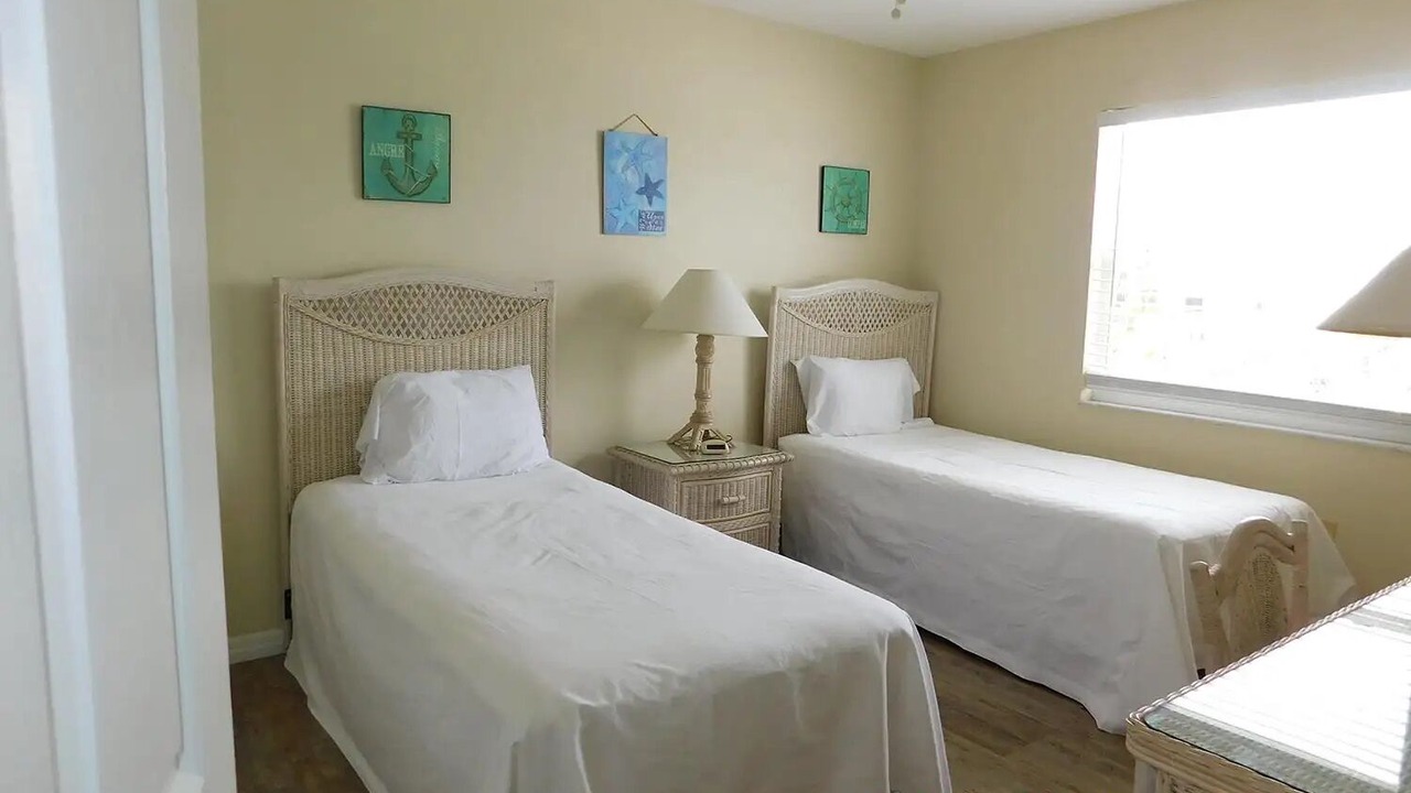 Photo of Bedroom in Bradenton Beach