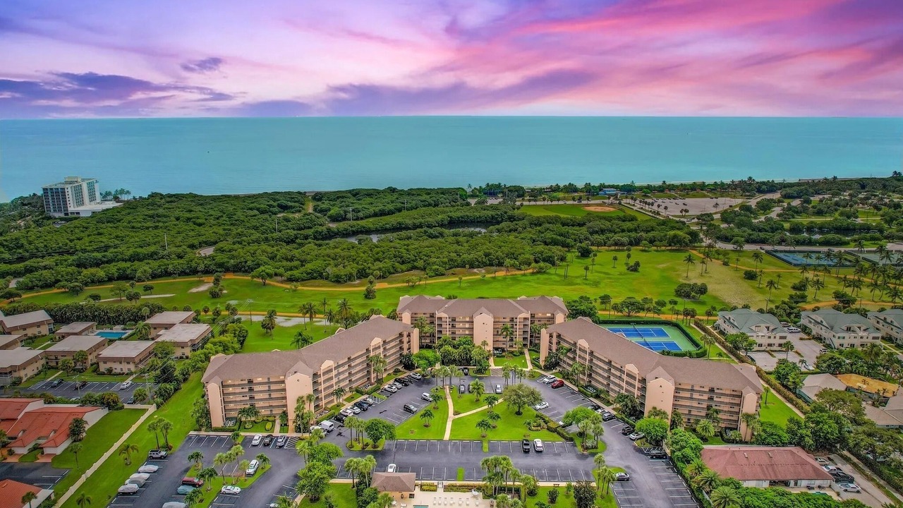 Photo of Outdoor in Jupiter Bay