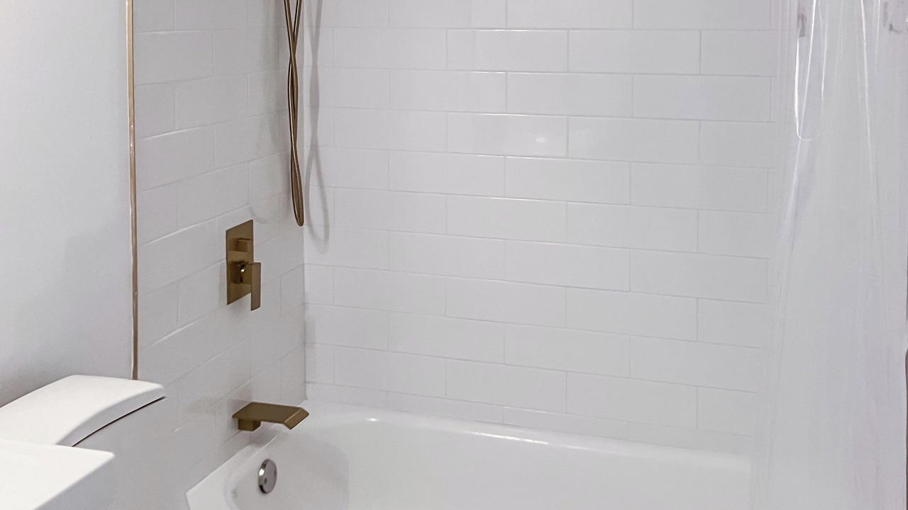 Photo of Bathroom in South Pointe