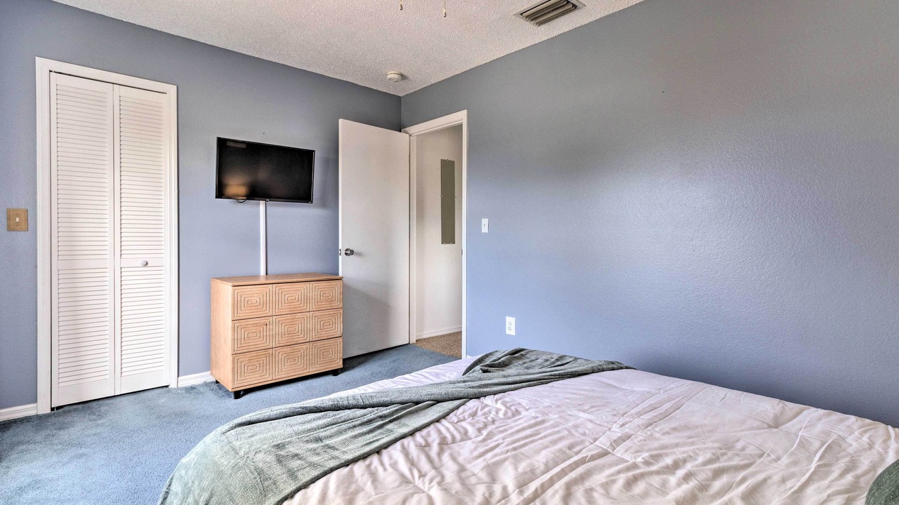 Photo of Bedroom in Lindfields