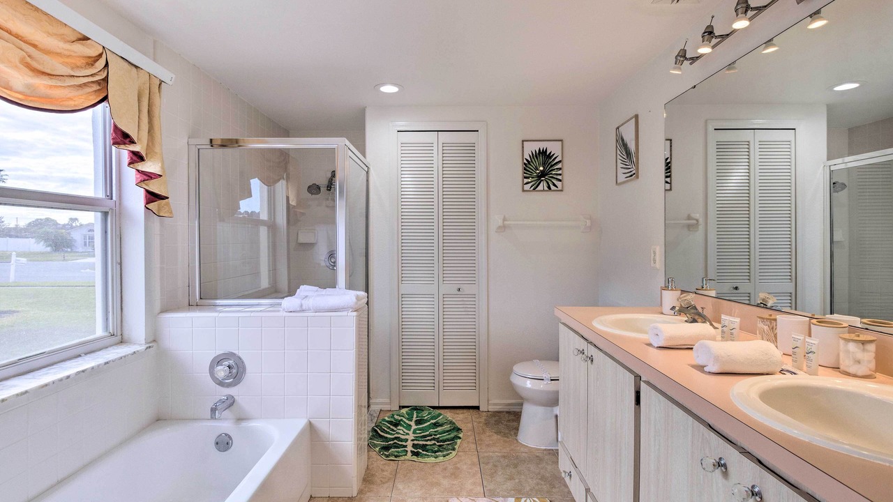 Photo of Bathroom in Lindfields