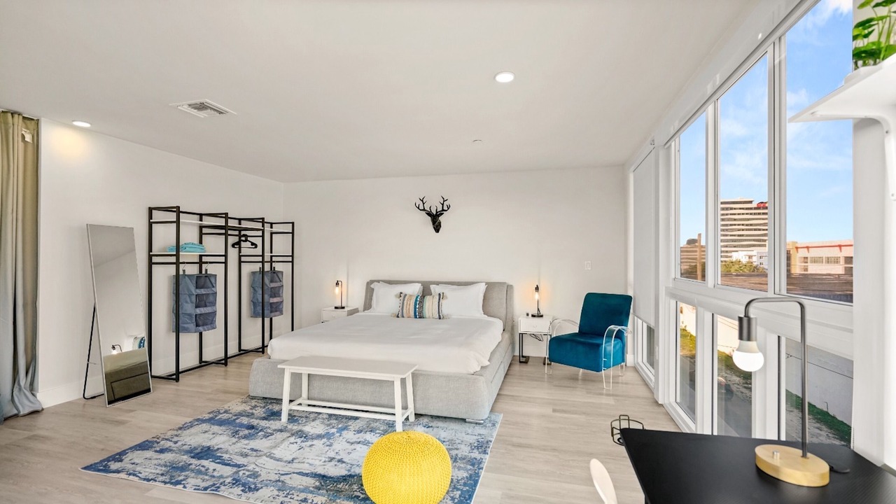 Photo of Bedroom in Ojus
