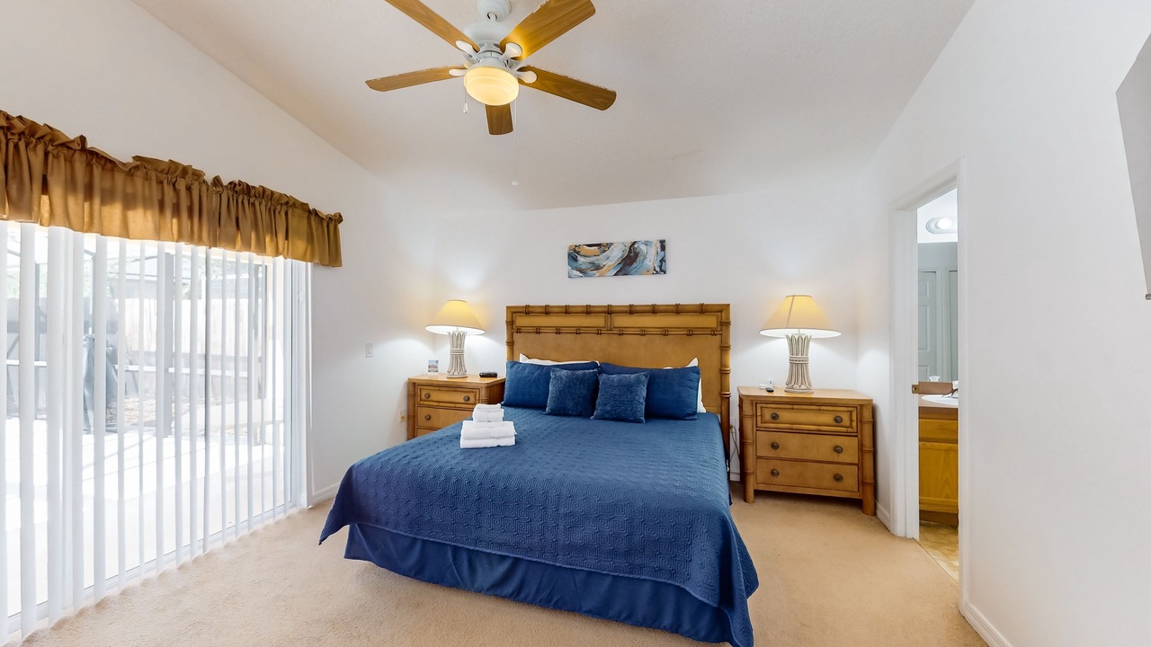 Photo of Bedroom in Lindfields