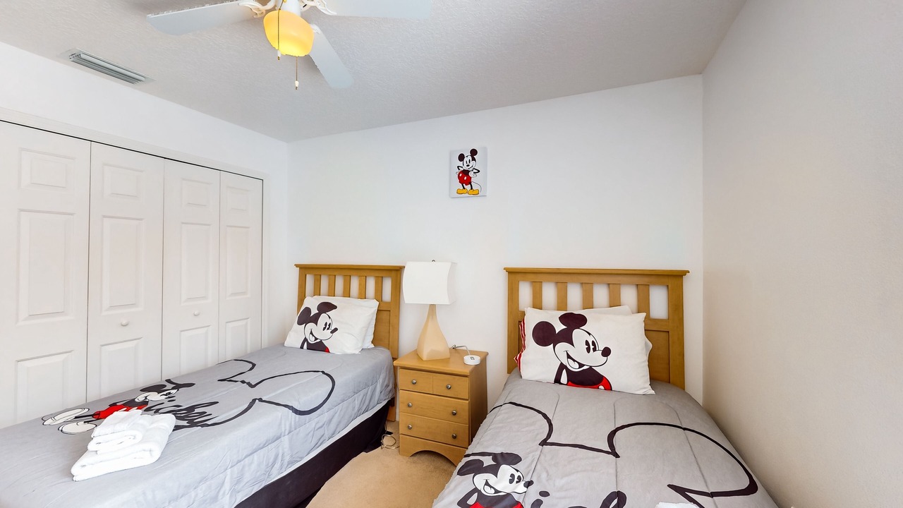 Photo of Bedroom in Lindfields