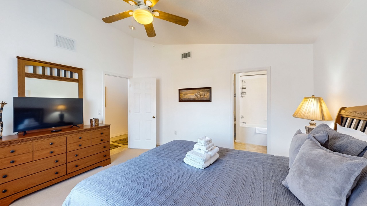 Photo of Bedroom in Lindfields