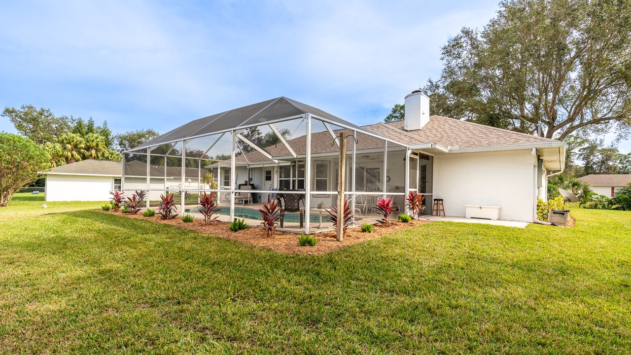 Photo of Outdoor in Sebastian Highlands