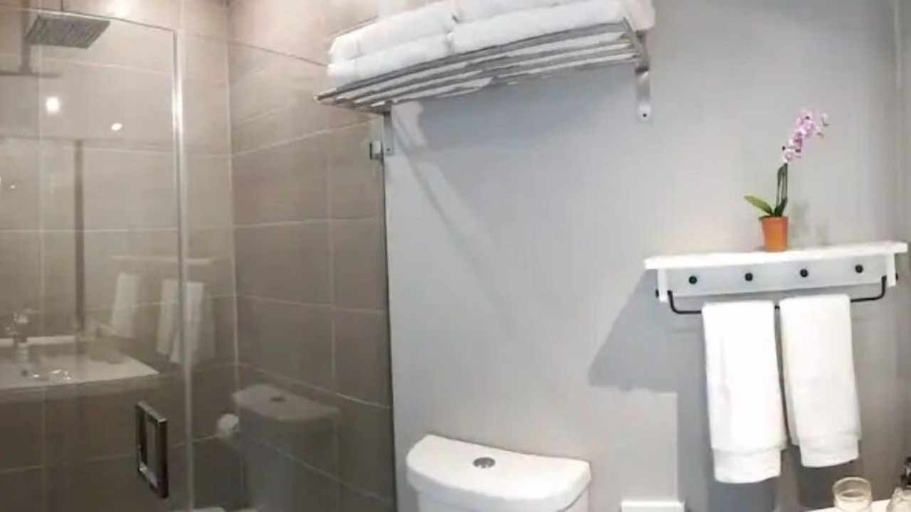 Photo of Bathroom in Flagami