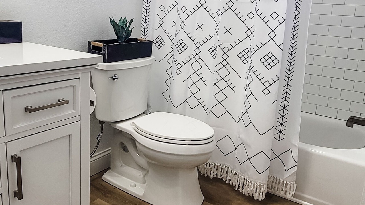 Photo of Bathroom in Hyde Park