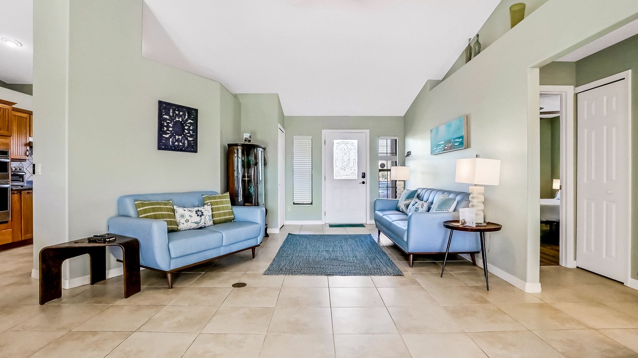 Photo of Livingroom in Marineland Acres