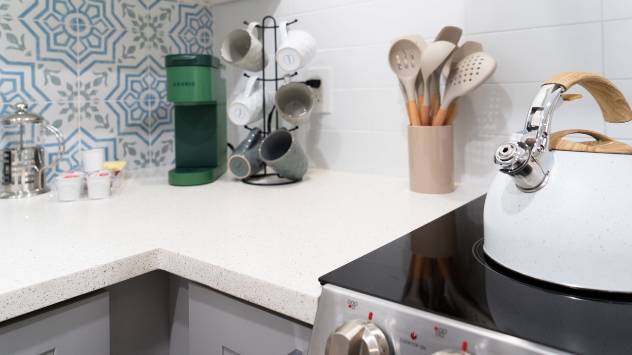 Photo of Kitchen in Central Oakland Park