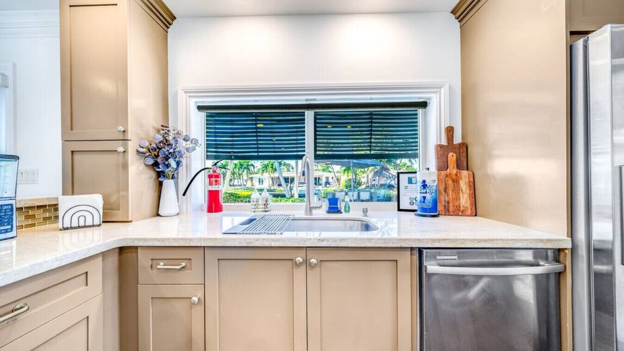 Photo of Kitchen in Garden Isles
