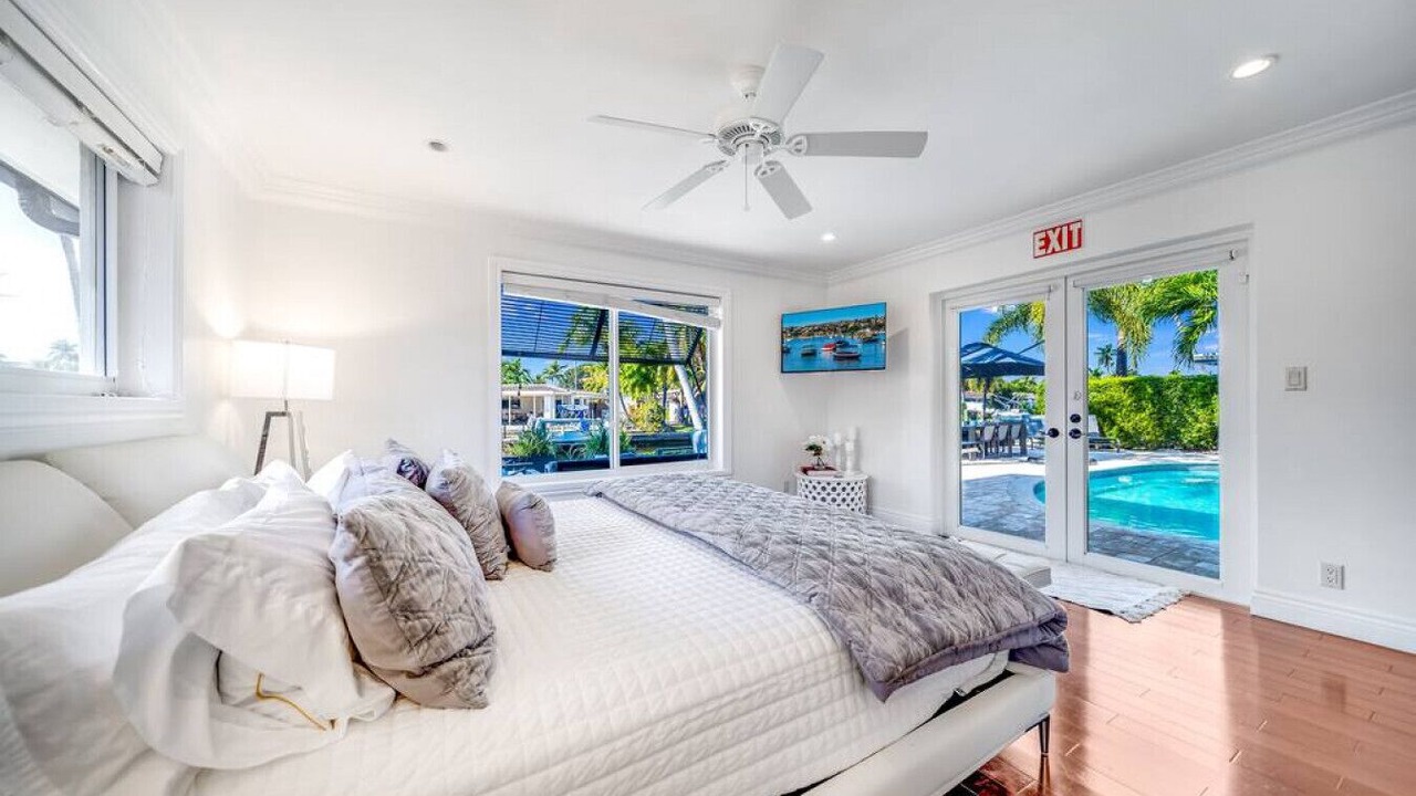 Photo of Bedroom in Garden Isles