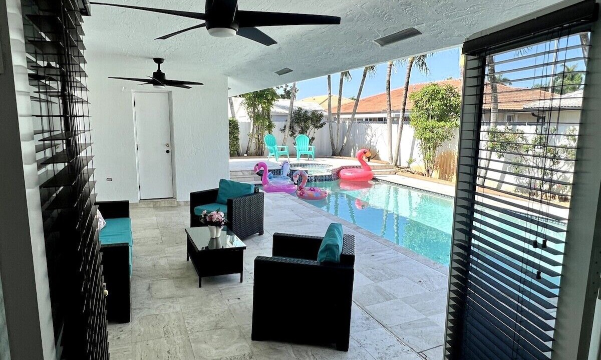 Photo of Outdoor in Tamiami