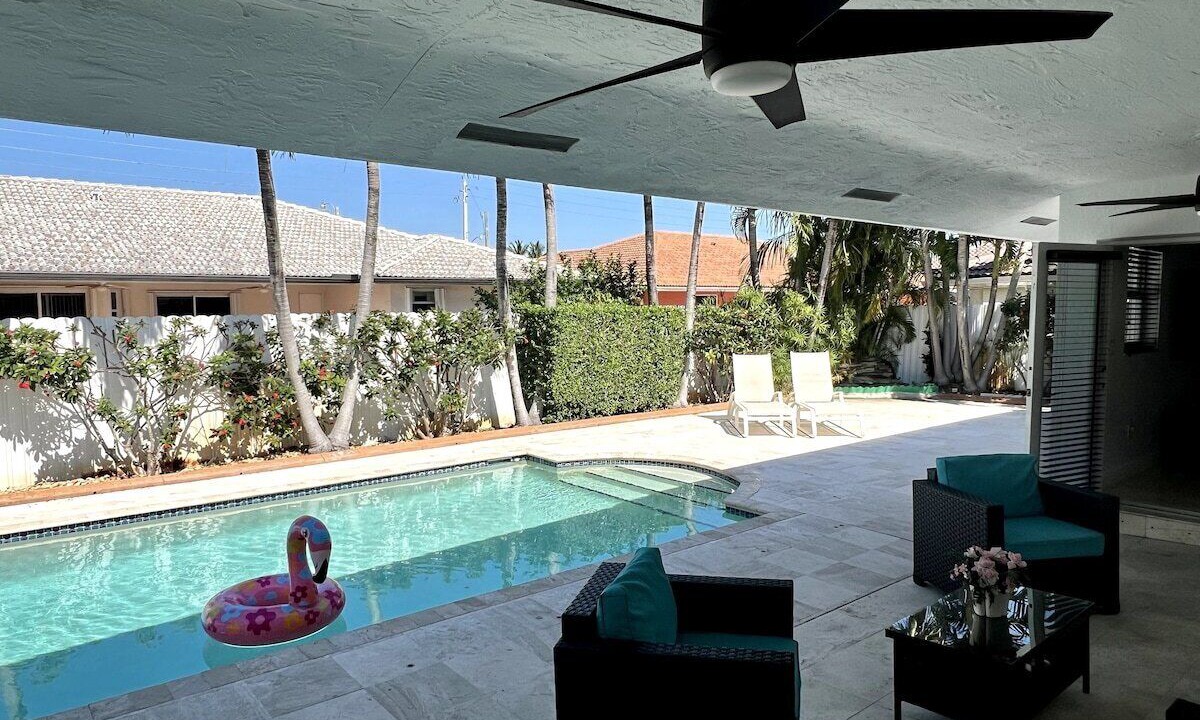 Photo of Outdoor in Tamiami