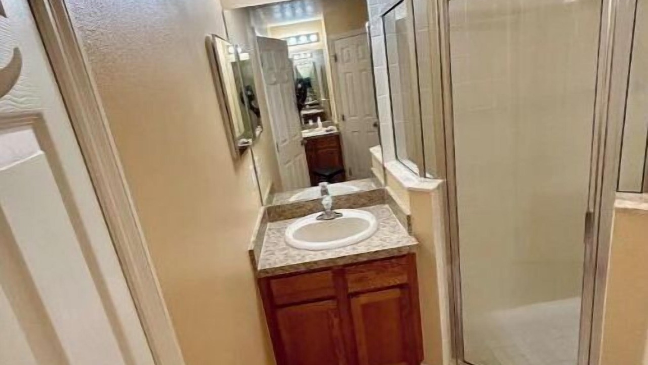Photo of Bathroom in Port Saint Lucie