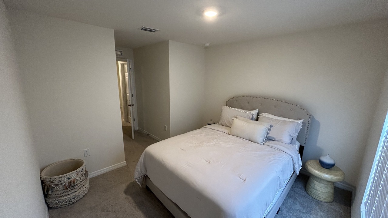Photo of Bedroom in Naples