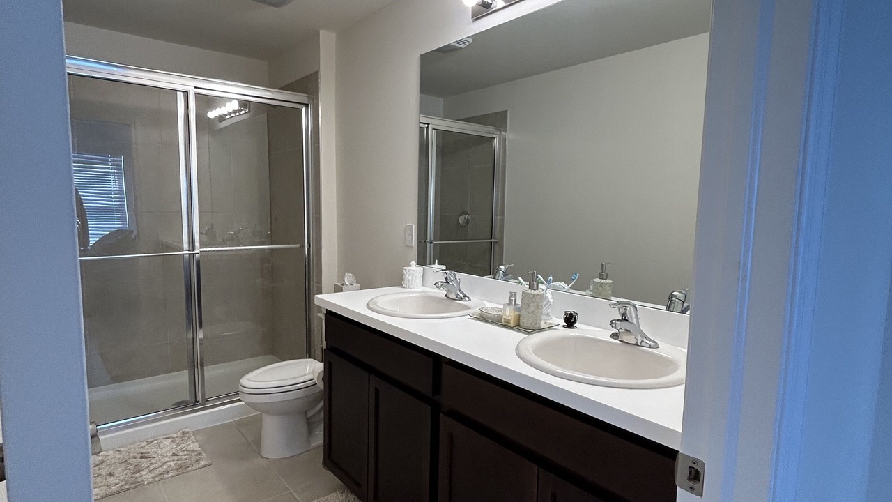 Photo of Bathroom in Naples
