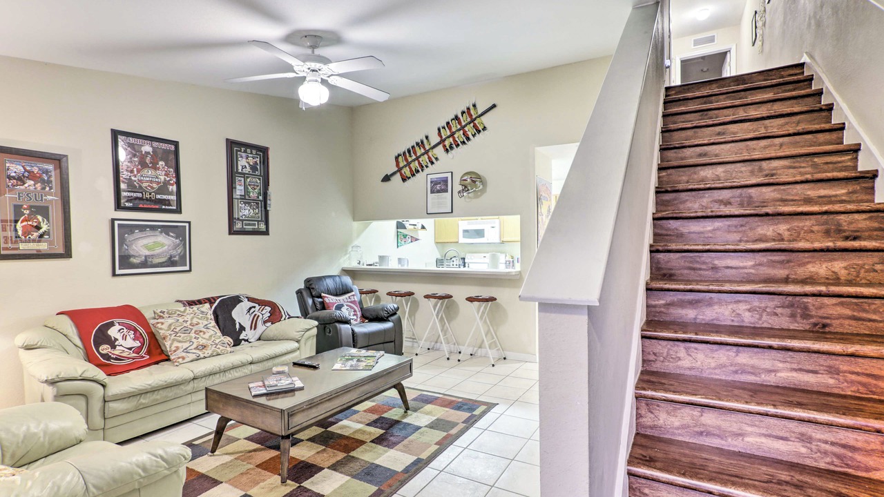 Photo of Livingroom in Tallahassee