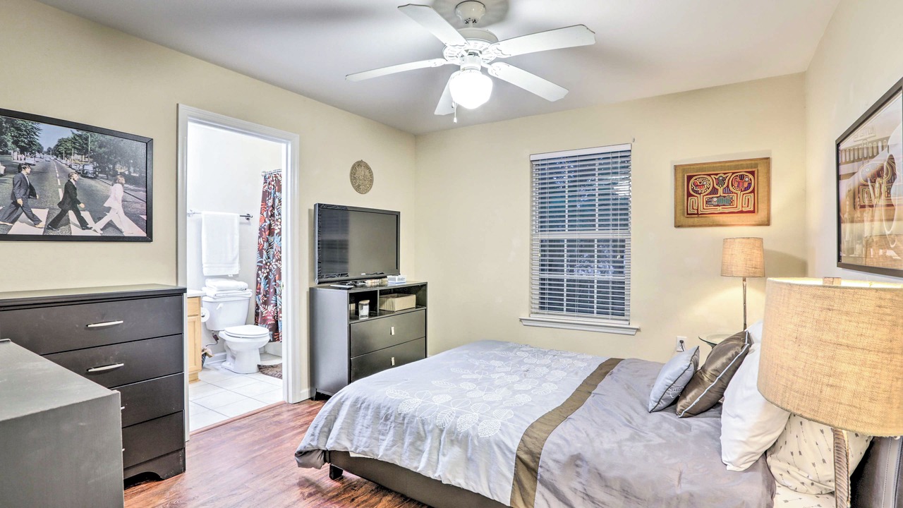 Photo of Bedroom in Tallahassee