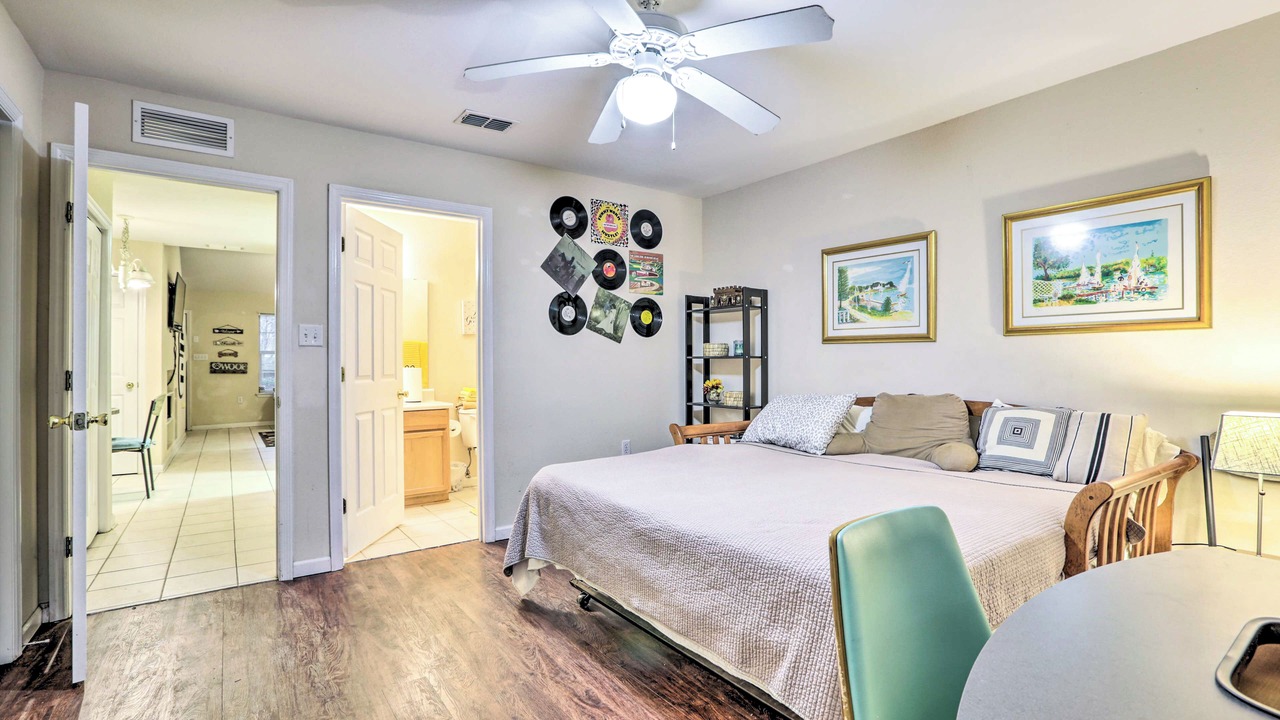 Photo of Bedroom in Tallahassee