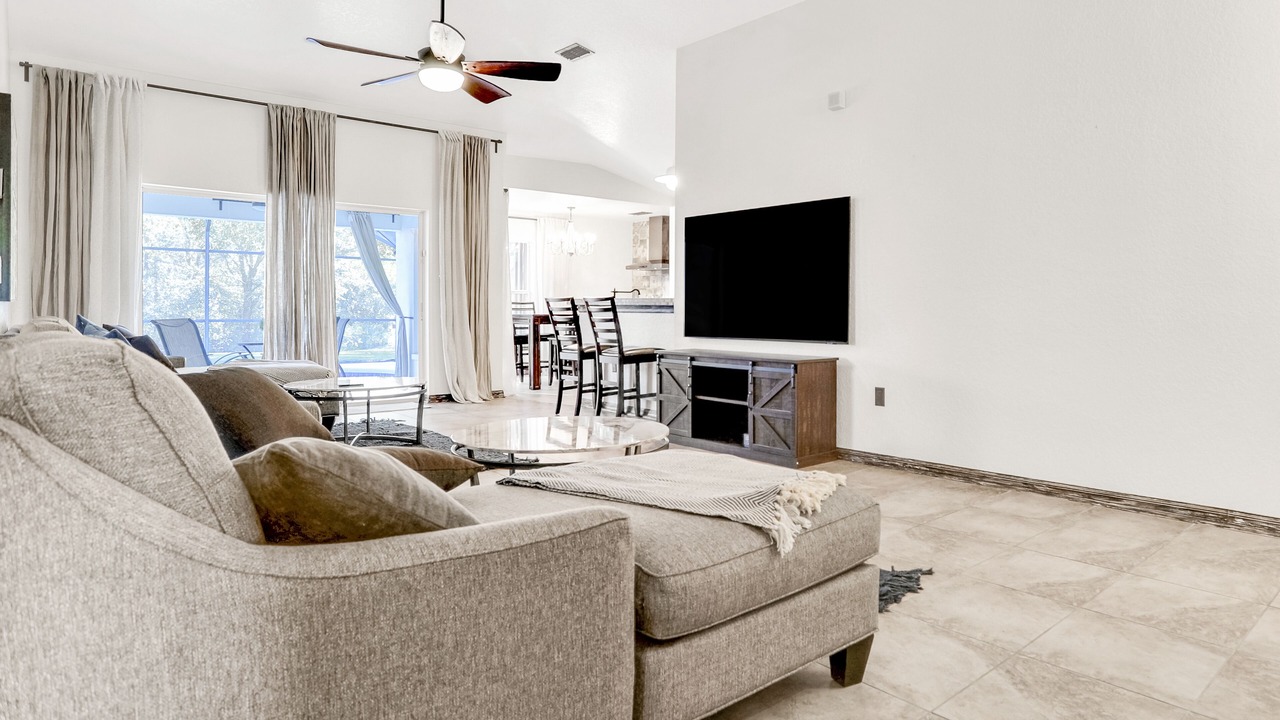 Photo of Livingroom in Silver Creek