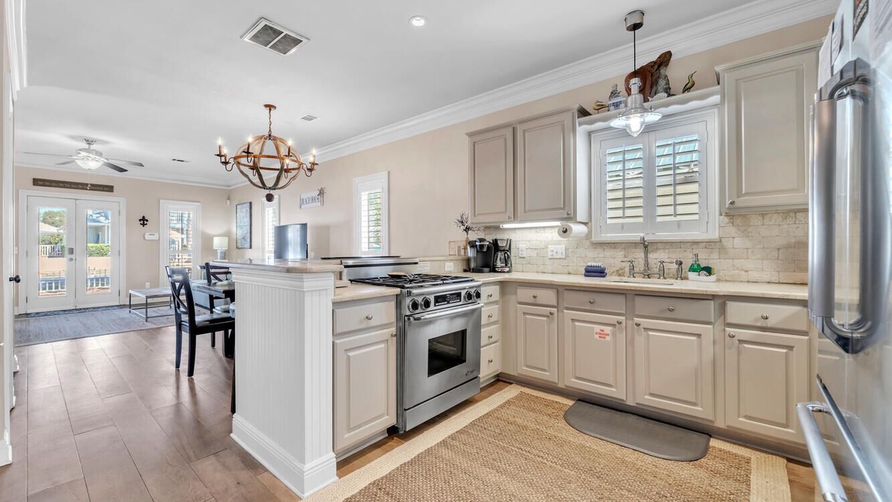Photo of Kitchen in Crystal Shores