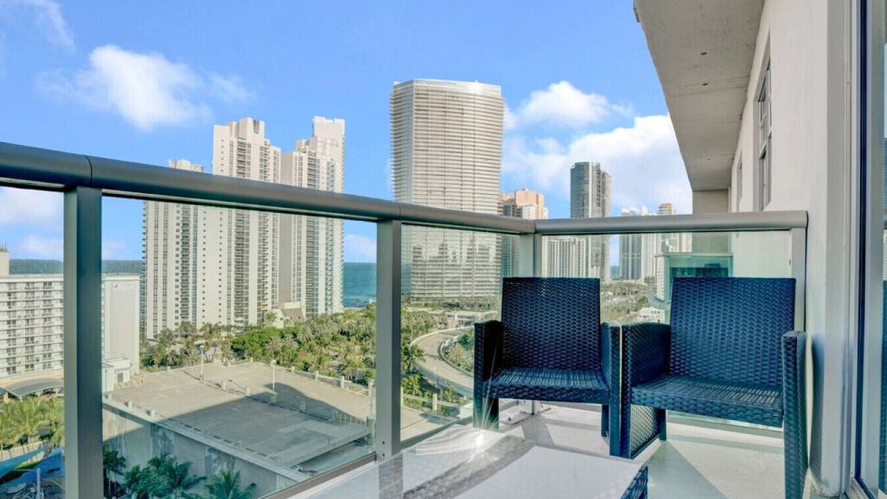 Photo of Others in Sunny Isles Beach