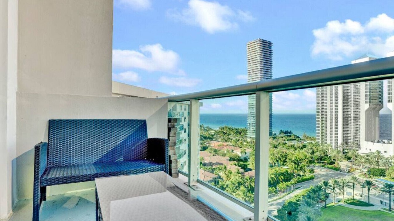 Photo of Others in Sunny Isles Beach