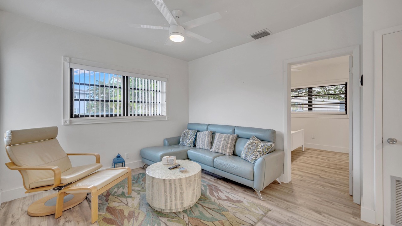 Photo of Livingroom in Coral Ridge