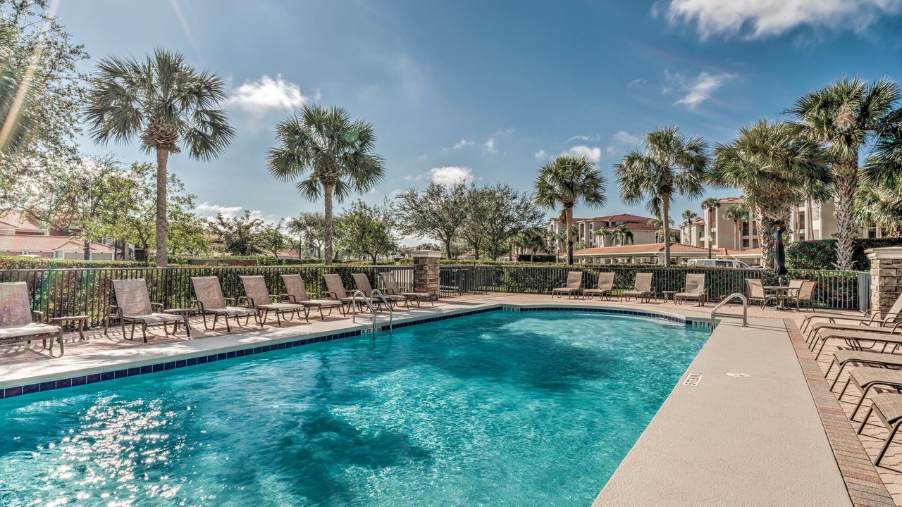 Photo of Outdoor in Naples