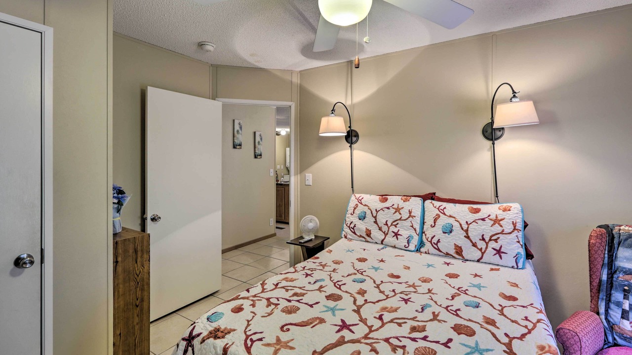 Photo of Bedroom in Salem
