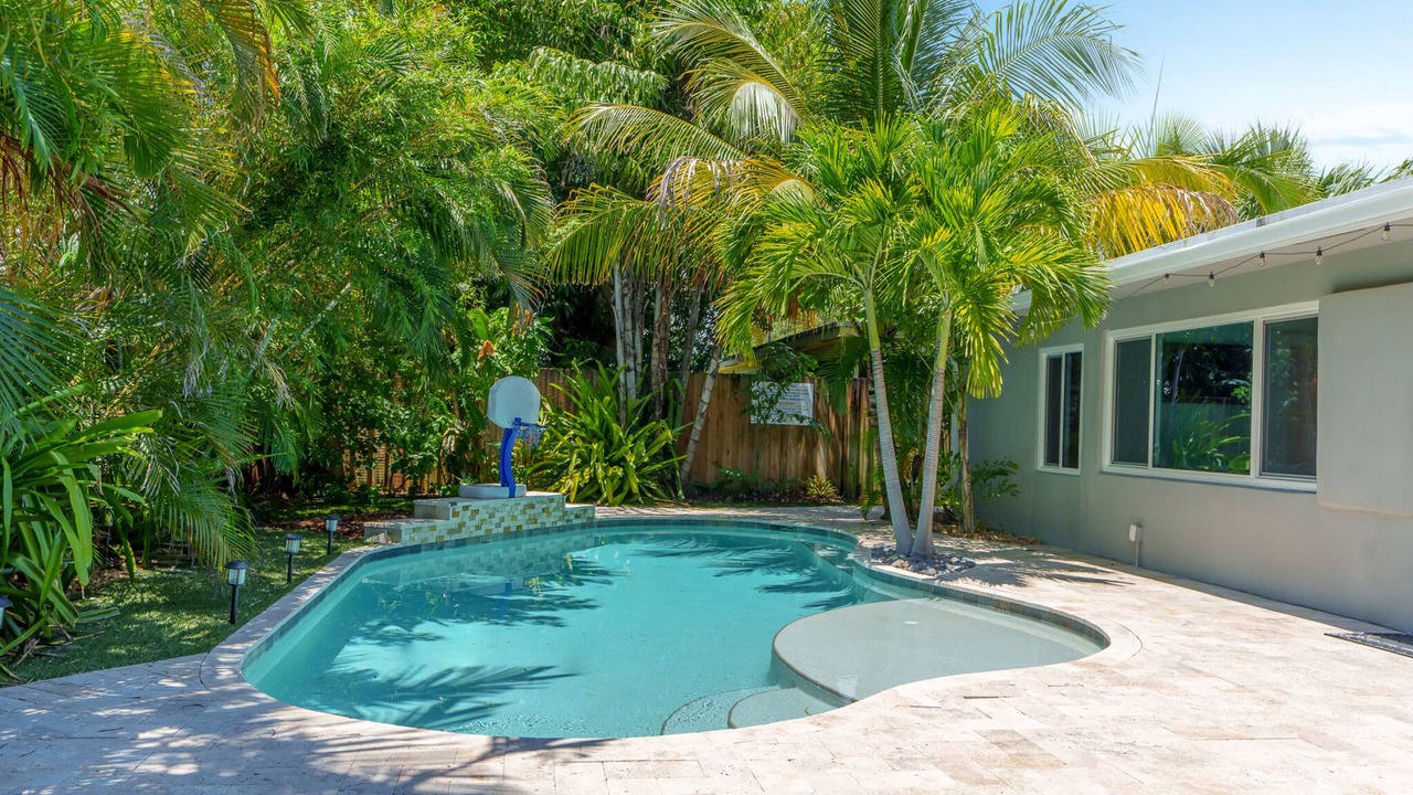 Photo of Outdoor in Deerfield Beach