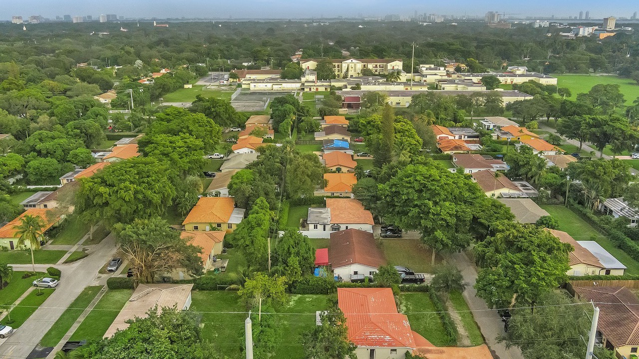 Photo of Outdoor in El Portal