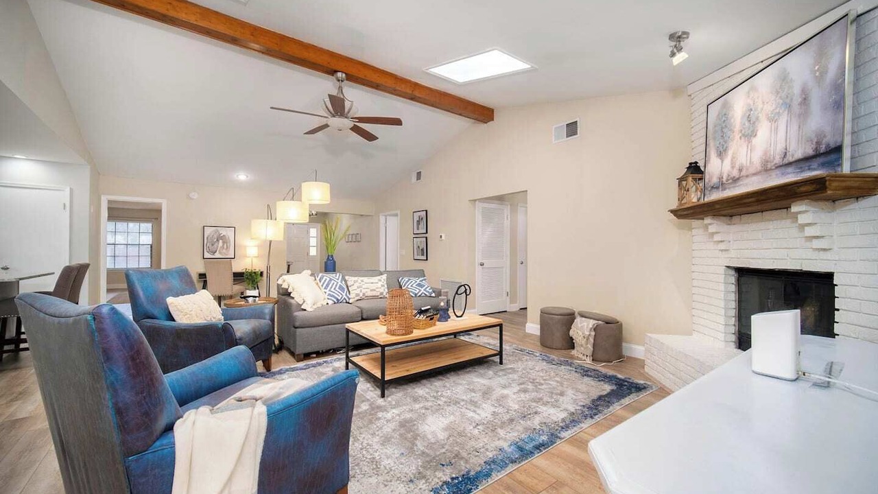 Photo of Livingroom in Southside
