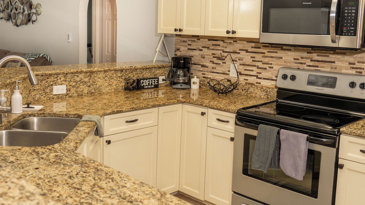 Photo of Kitchen in Port Saint Lucie