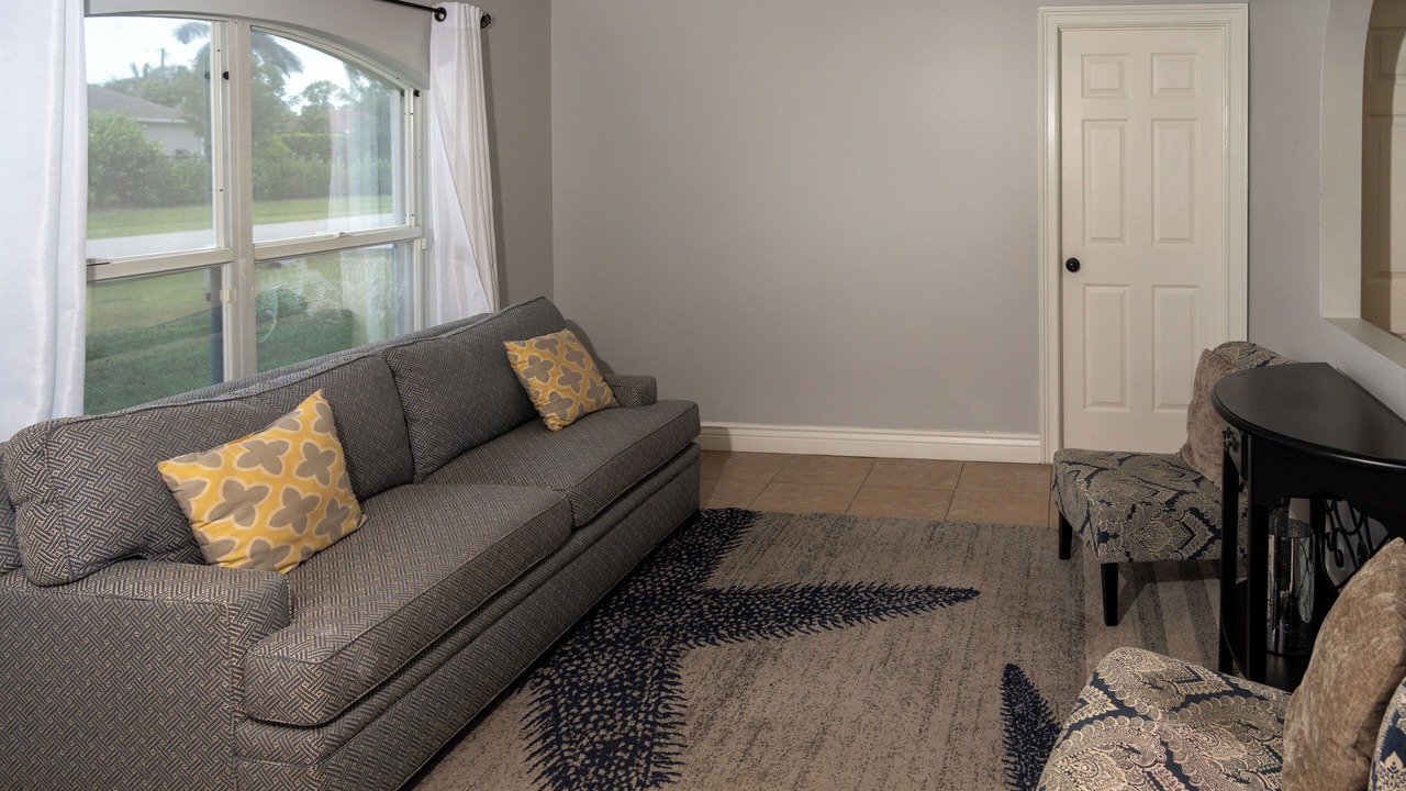 Photo of Livingroom in Port Saint Lucie