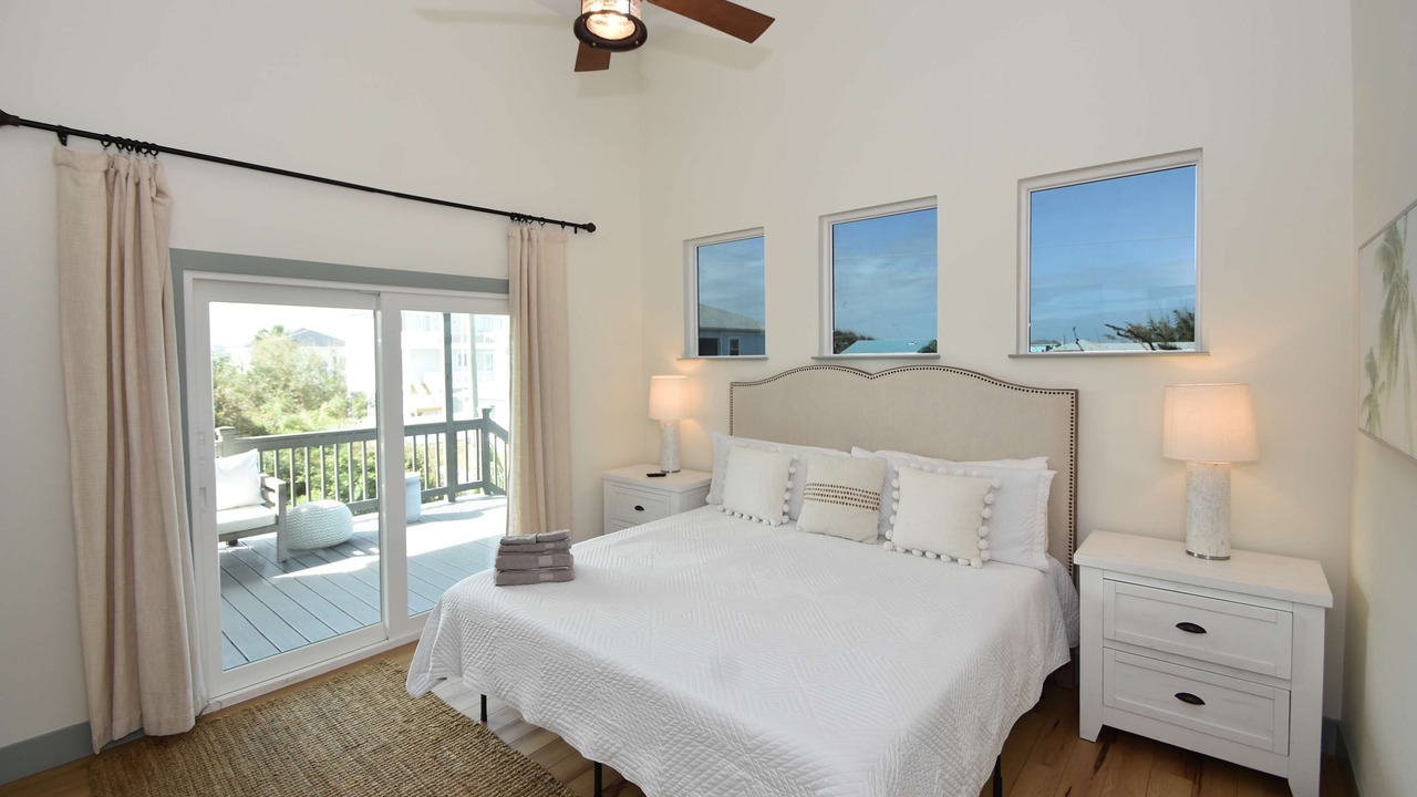 Photo of Bedroom in Marineland Acres