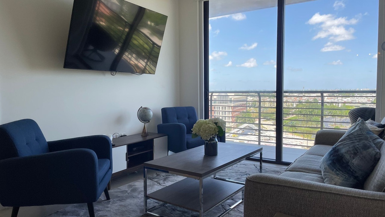 Photo of Livingroom in Doral
