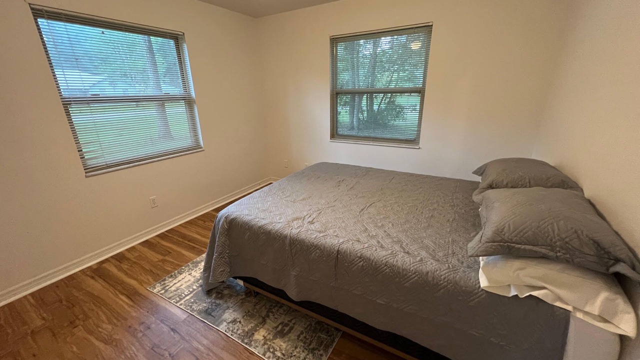 Photo of Bedroom in Lake City