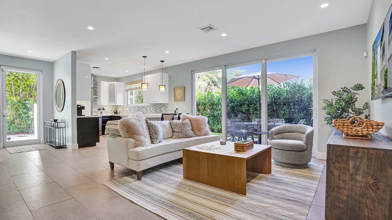 Photo of Livingroom in Victoria Park