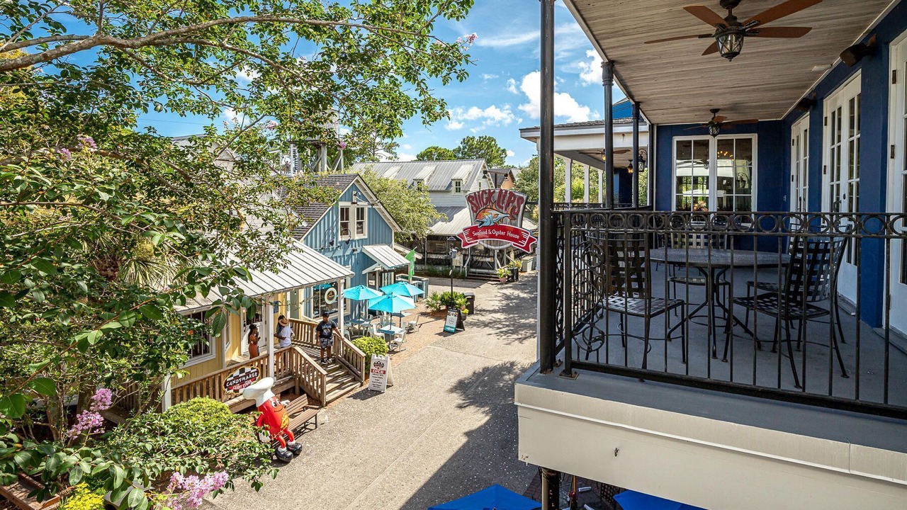 Photo of Outdoor in Baytowne Wharf