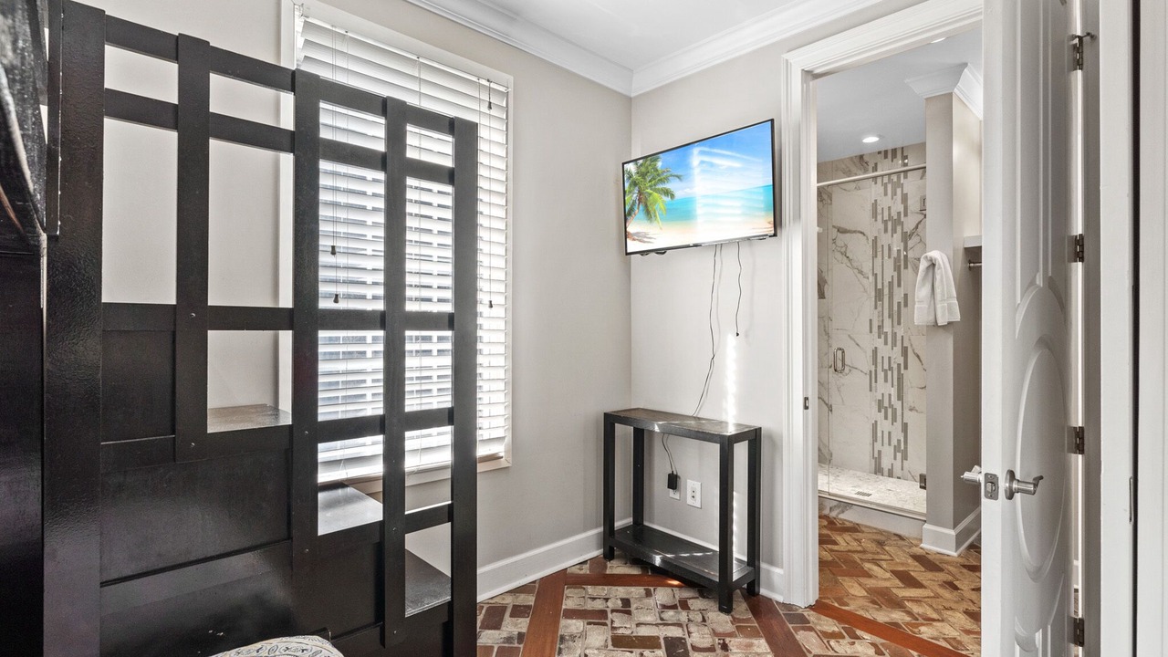 Photo of Bedroom in Baytowne Wharf