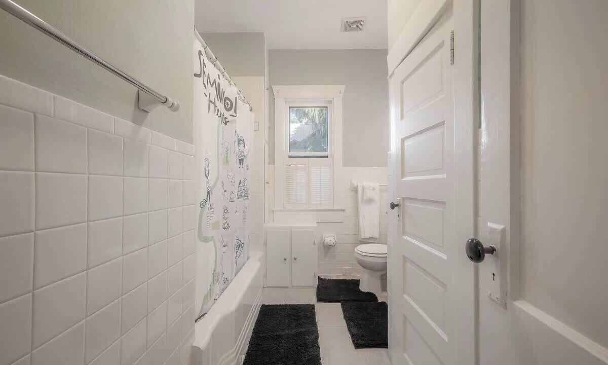 Photo of Bathroom in Seminole Heights