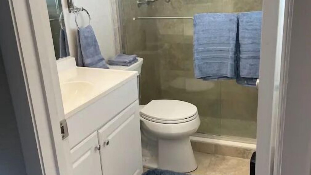 Photo of Bathroom in River Park