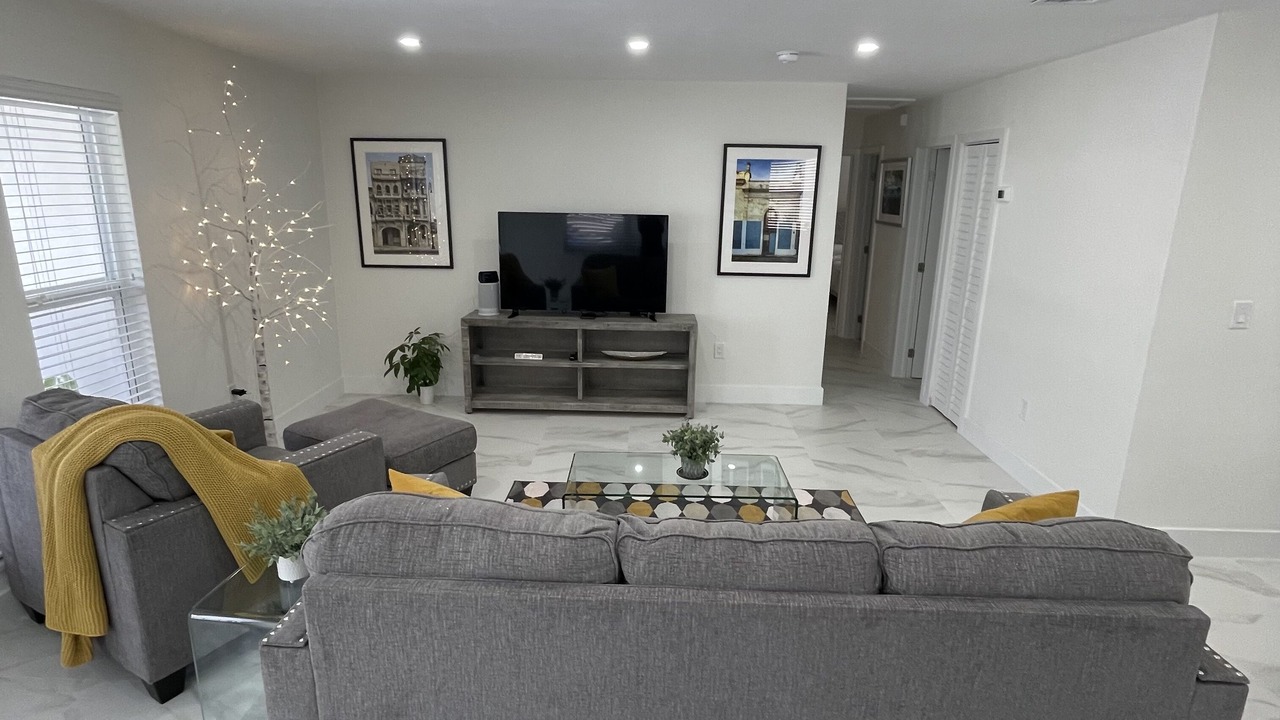 Photo of Livingroom in The Roads