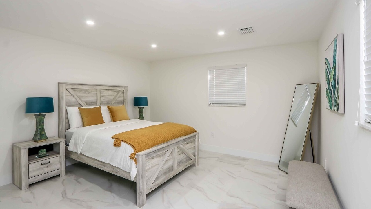Photo of Bedroom in The Roads