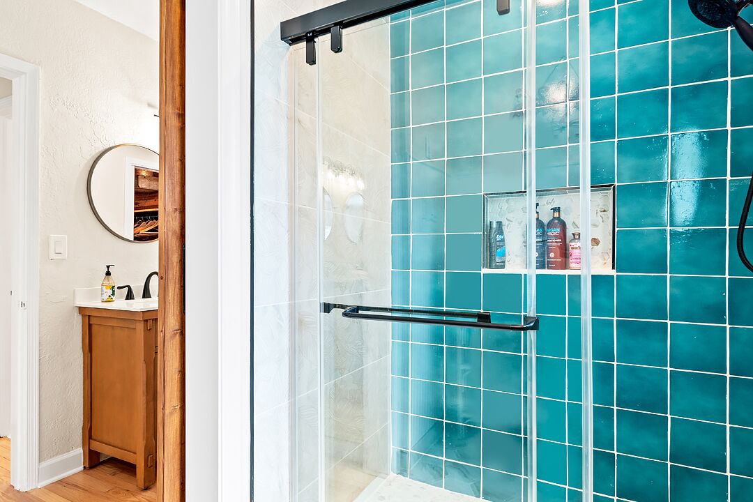 Photo of Bathroom in Mango Groves