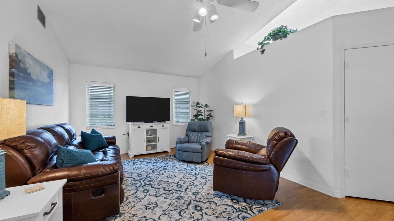 Photo of Livingroom in Charlotte Harbor