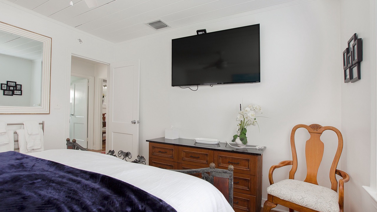 Photo of Bedroom in Mango Groves